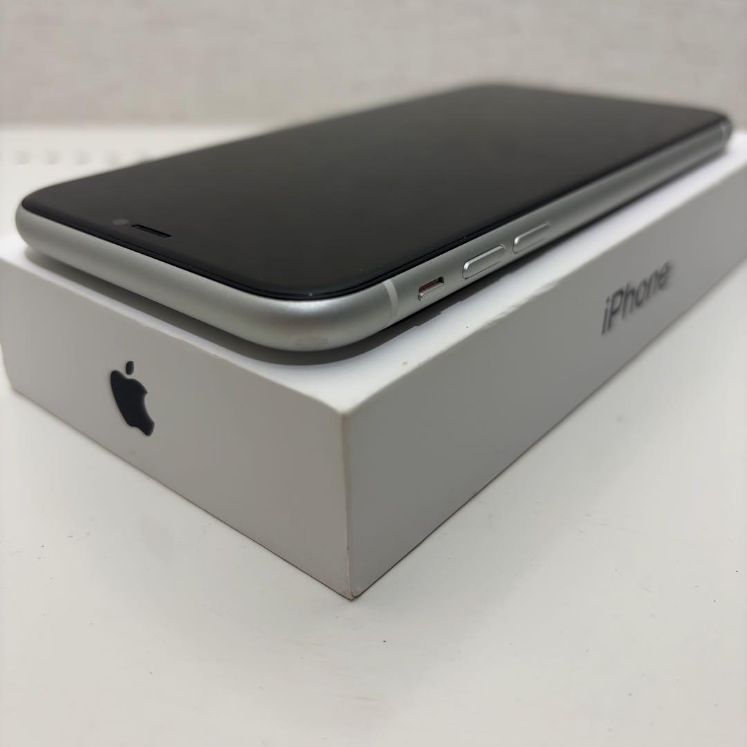 早い者勝ち　[SIMフリー]Apple iPhone XR 64GB