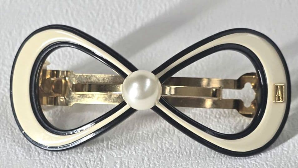 新品同様　ALEXANDRE DE PARIS　リボンバレッタ　８cm