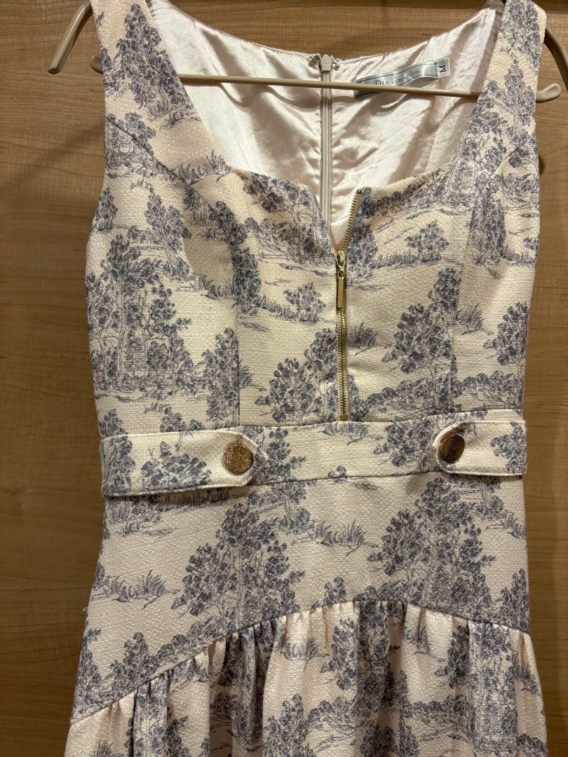 DEA.byROBEdeFLEURS ドレス