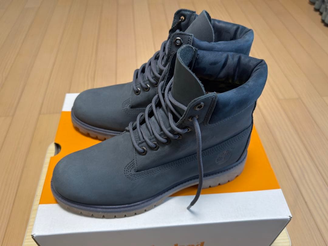 Timberland 6インチ プレミアムブーツ TB0A2P6Ｗ　27.0