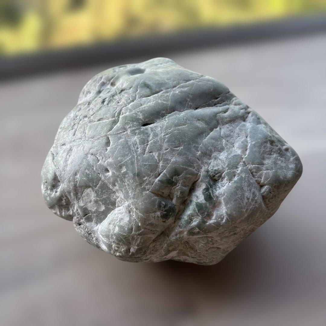 依頼により値下げ中　【国石】　糸魚川　翡翠　原石　ヒスイ　約3.4kg