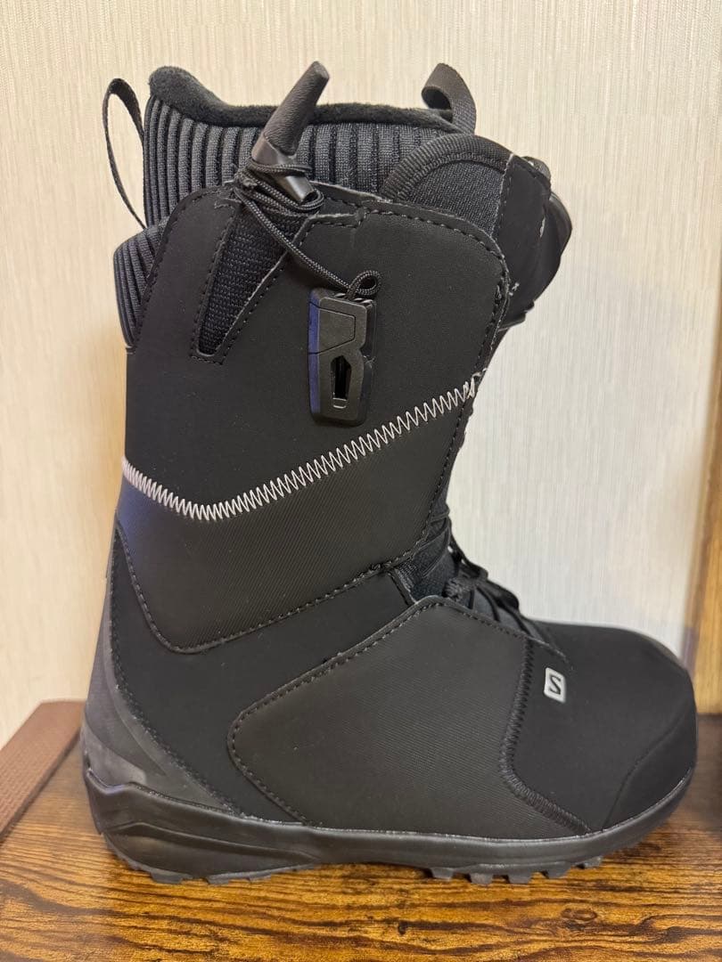 Salomon スノーボードブーツ ブラック