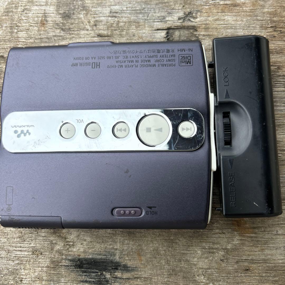 SONY ソニー　MDウォークマン MZ-EH70