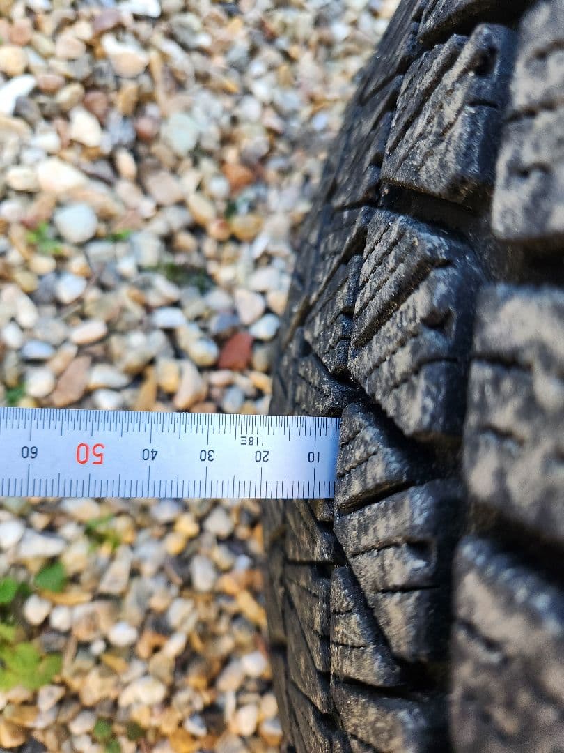 ブリザック　DM-V3 225/60/R18 スタッドレス　タイヤホイール　4本