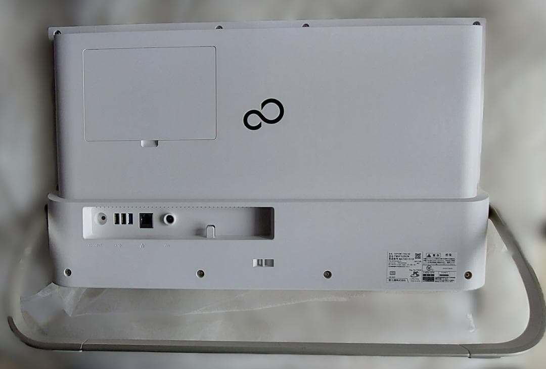 美品 富士通 FMV デスクトップPC ESPRIMO FMVF52B2W