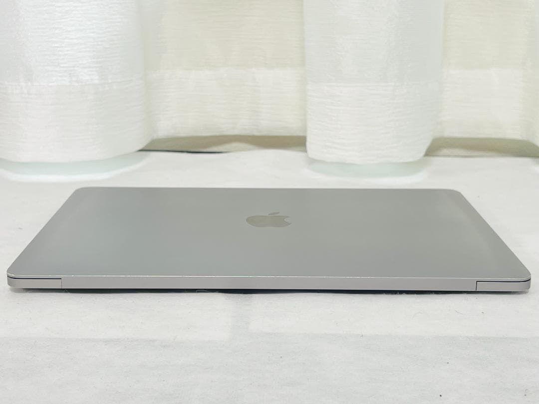 ★MacBook Pro 13 2018★i7/16GB/SSD 1TB