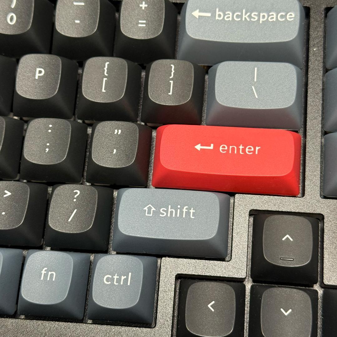 Keychron Q12 QMK / Gateron G Pro 赤軸