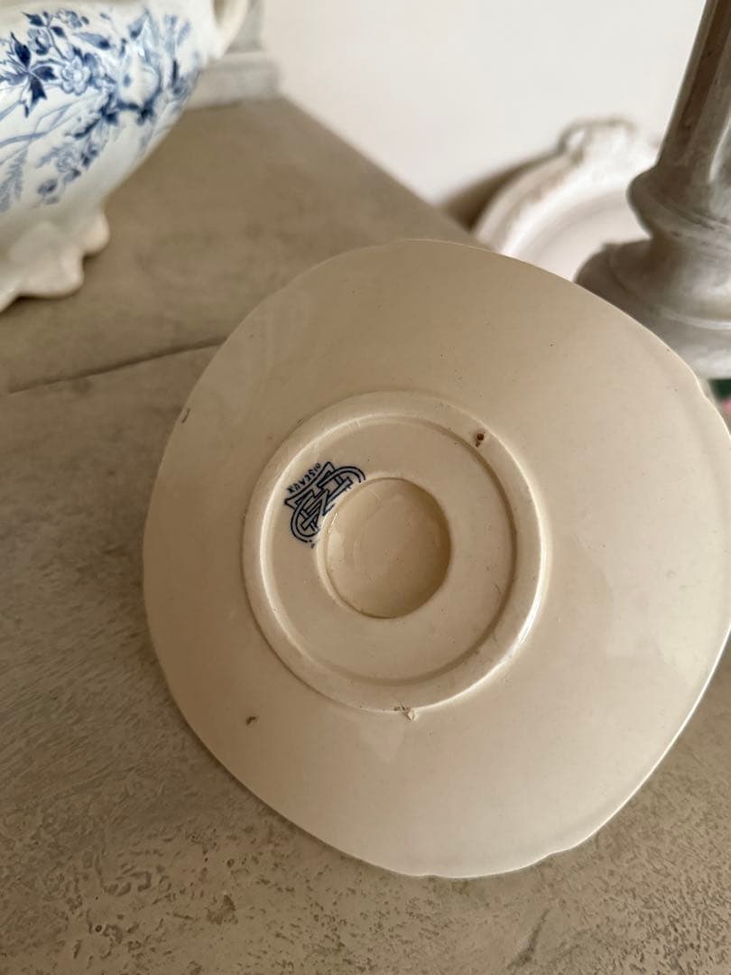 ジアンGienフランスアンティーク陶器小鳥とカゴの柄ムタディエマスタード入れ