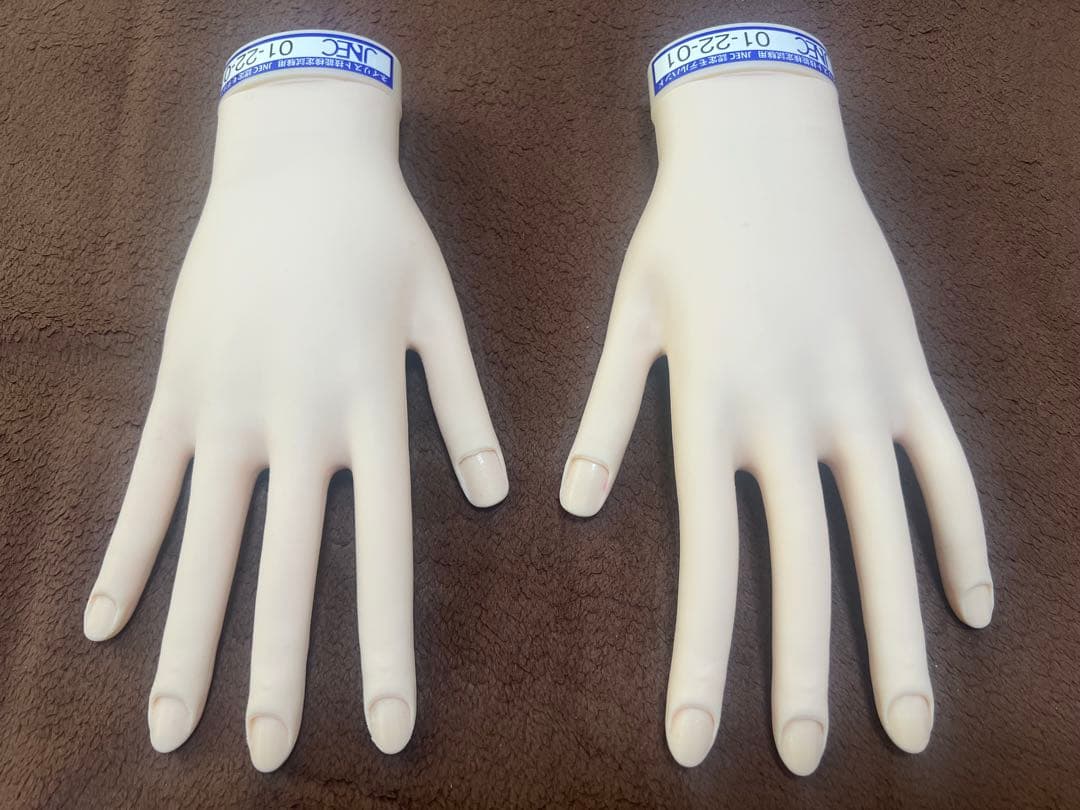 JNEC認定ネイルハンド　骨折無し