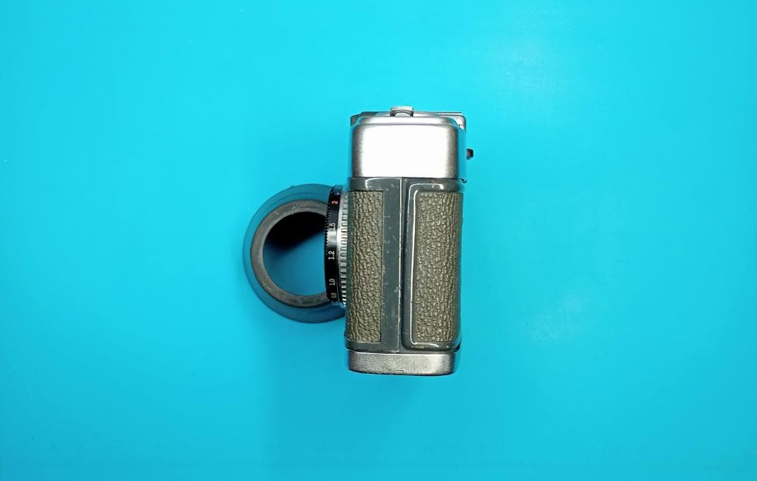 希少 / 初代片耳 / 動作品 Olympus Pen