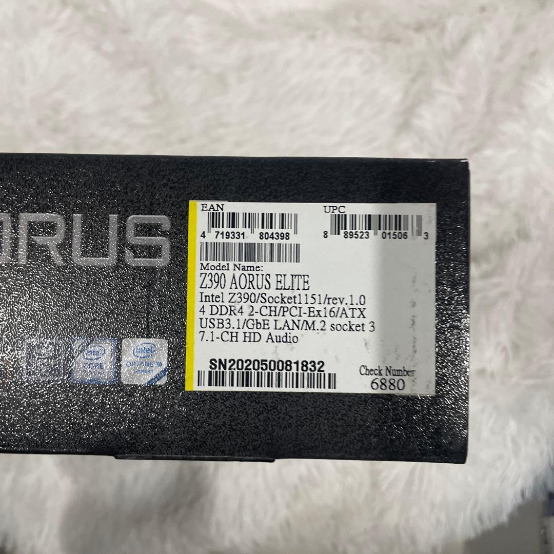 マザーボード（ギガバイト Z390 AORUS ELITE）