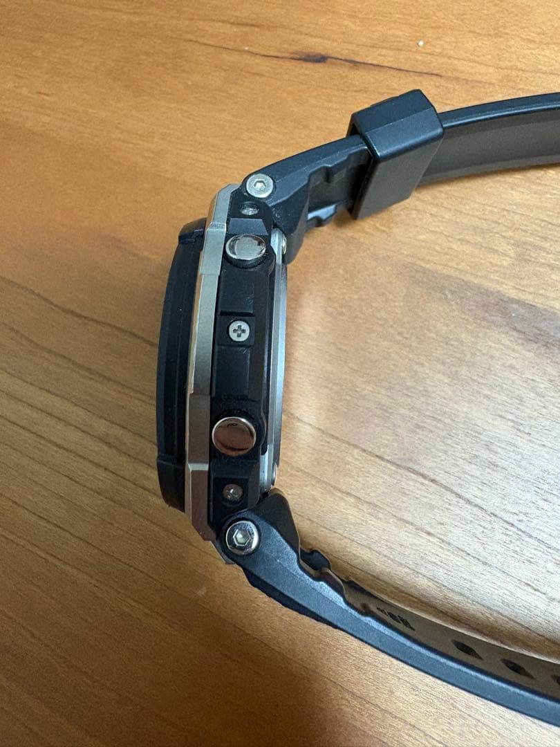 G-SHOCK GST-W300-1AJF ブラック