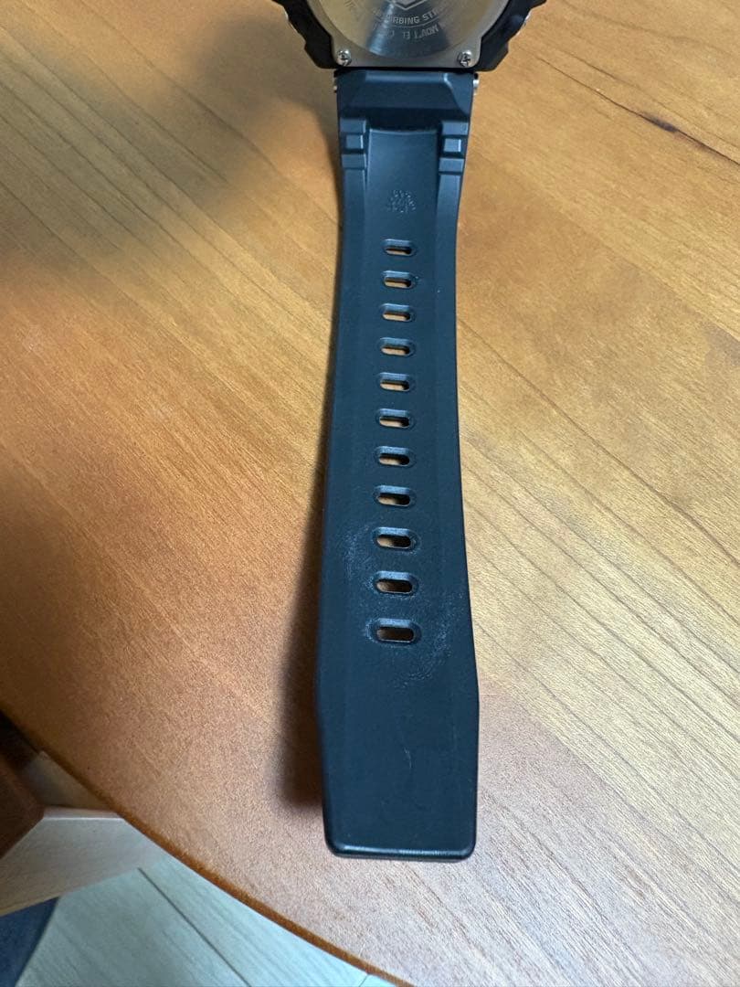 G-SHOCK GST-W300-1AJF ブラック