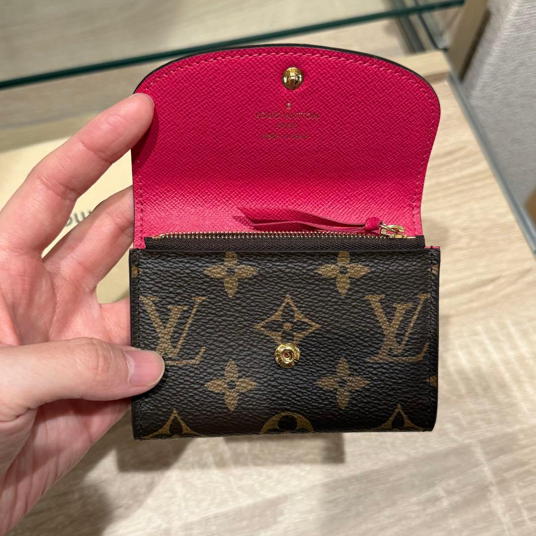 ルイヴィトン ポルトモネロザリ モノグラム 折り財布 フューシャ