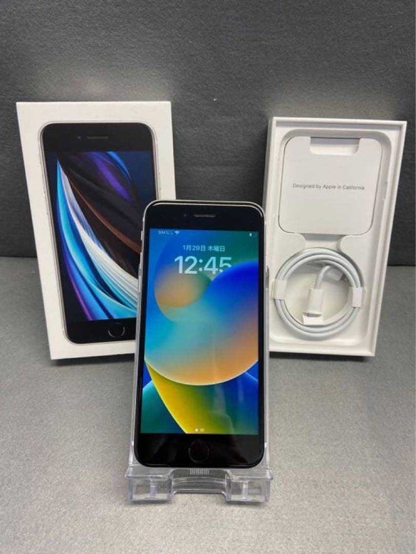 超美品 国内版 SIMフリー iPhoneSE 第2世代 64GB ホワイト色