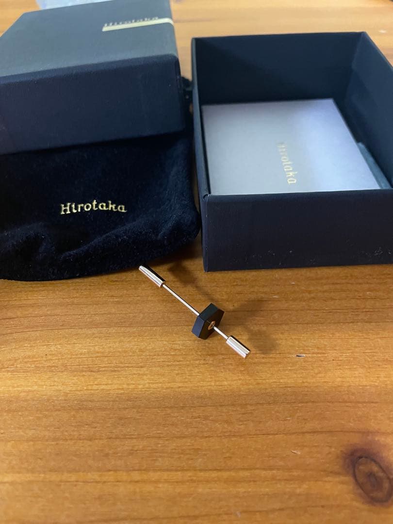 hirotaka \"Short Spear\" ピアス / オニキス