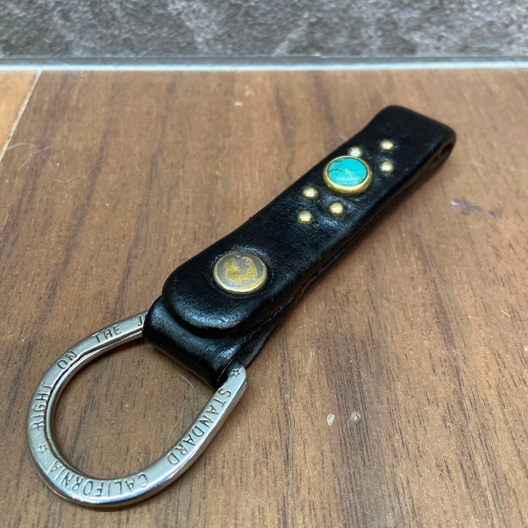 HTC キーホルダー ターコイズ スタッズ スタンダードカリフォルニア