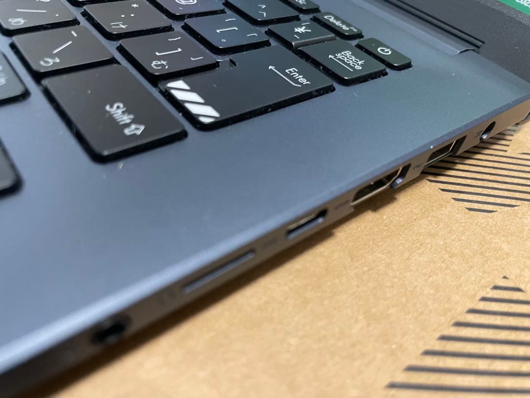 「限界価格」Vivobook Ryzen9 5900HX 16GB 512GB