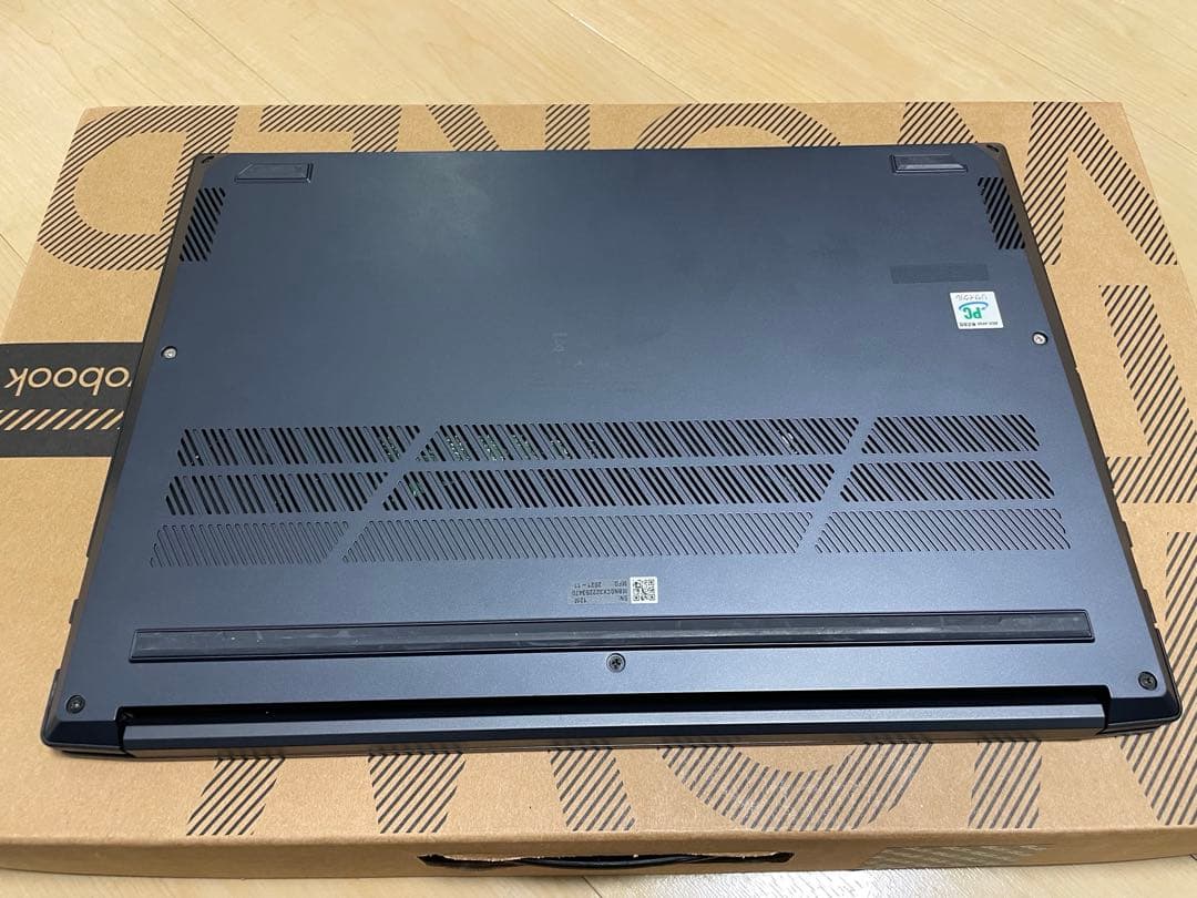 「限界価格」Vivobook Ryzen9 5900HX 16GB 512GB