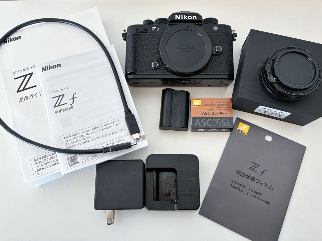【付属品多数】Nikon Zf ボディーと限定マウントアダプターなど