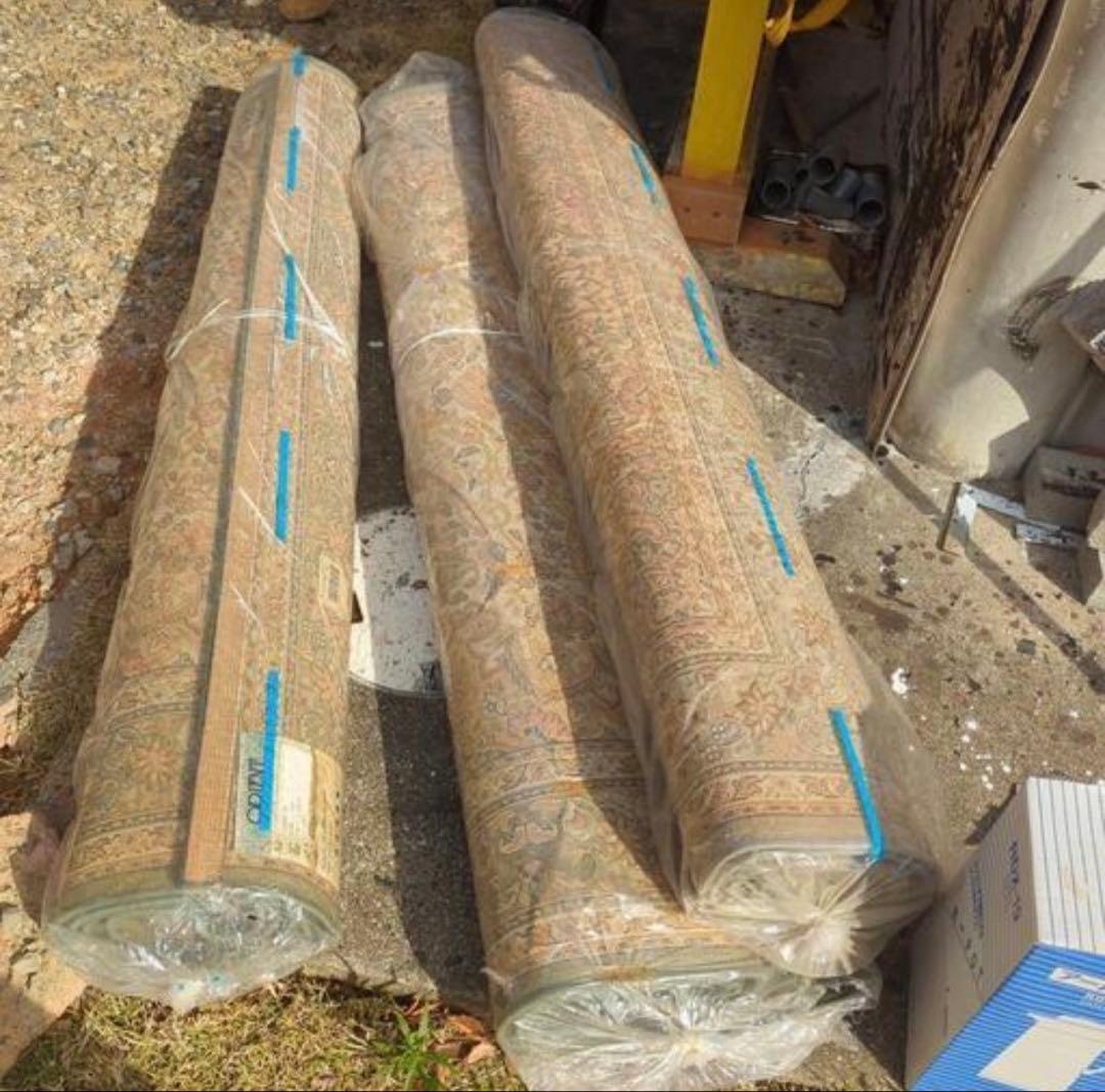 値下げベルギー(170×230)上質ラグ,絨毯