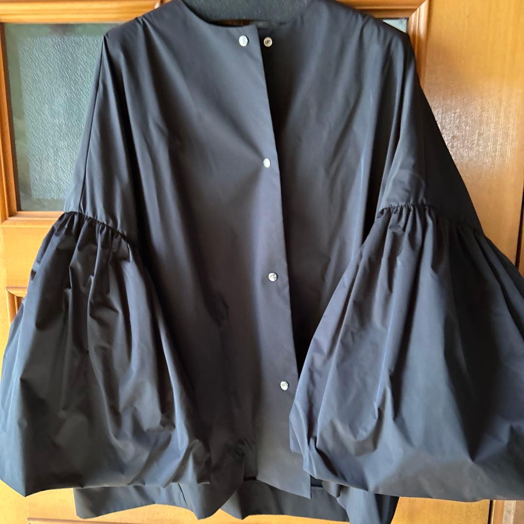 お値下げ中！ yoriバルーンスリーブ ブラックジャケット