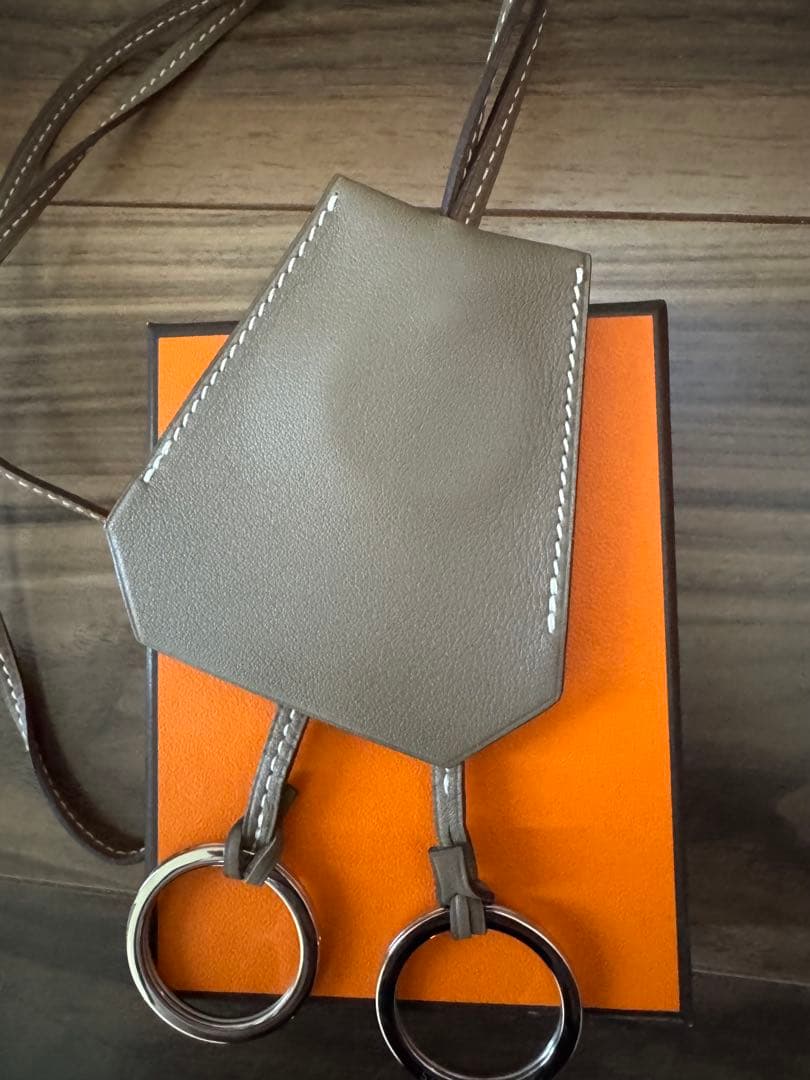 【新品未使用】　HERMES エルメス　クロシェット　ネックレス　エトゥープ