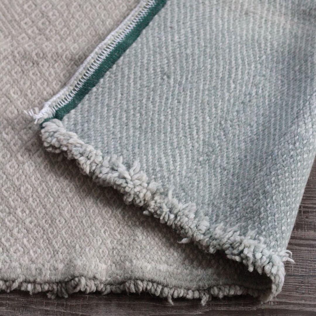 【送料込】希少！ザナフィ モロッコラグ ベージュ119×72cm