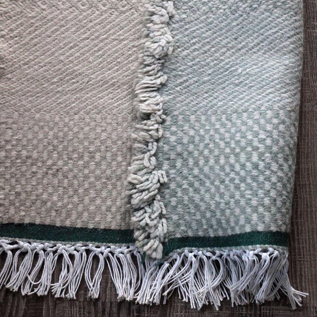 【送料込】希少！ザナフィ モロッコラグ ベージュ119×72cm