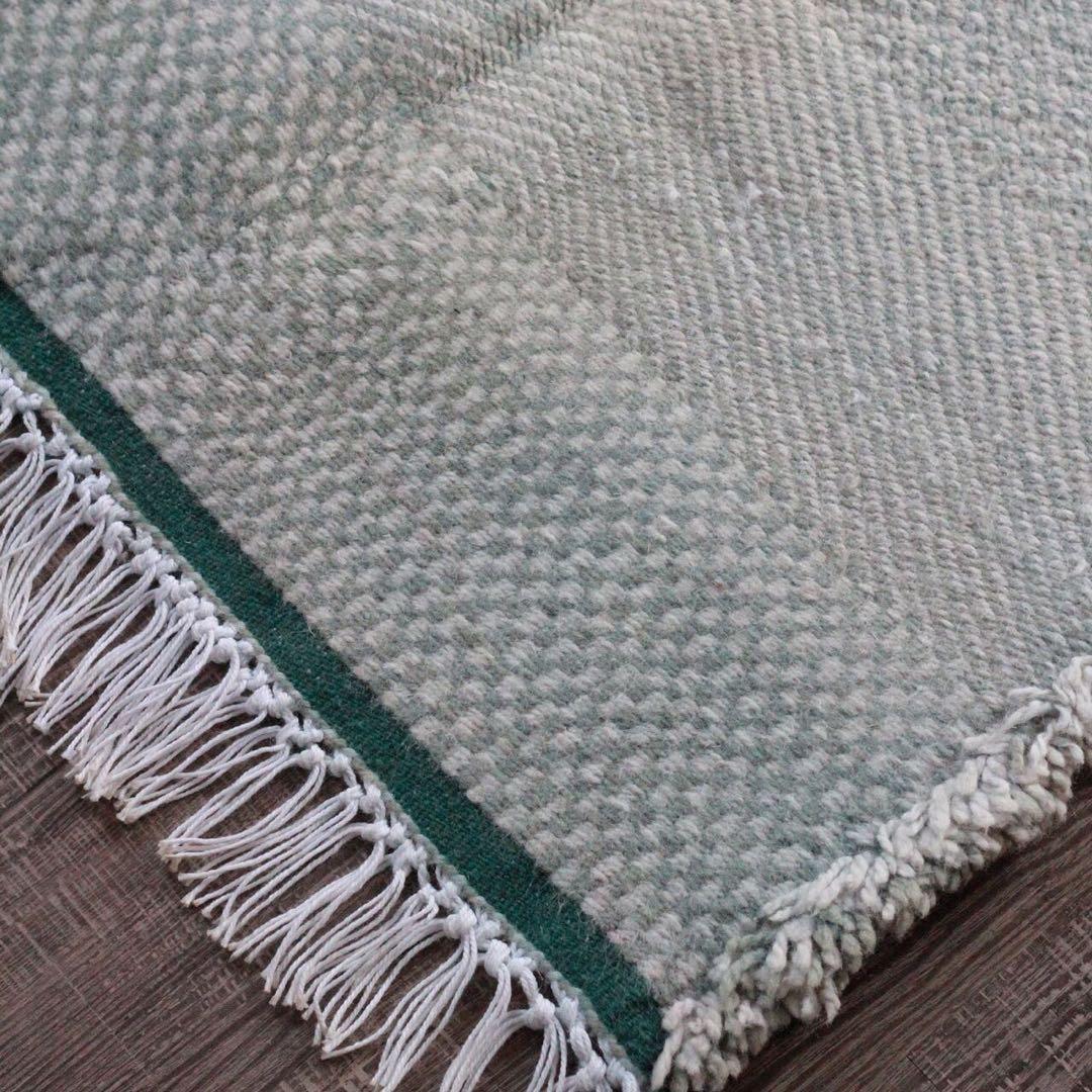 【送料込】希少！ザナフィ モロッコラグ ベージュ119×72cm