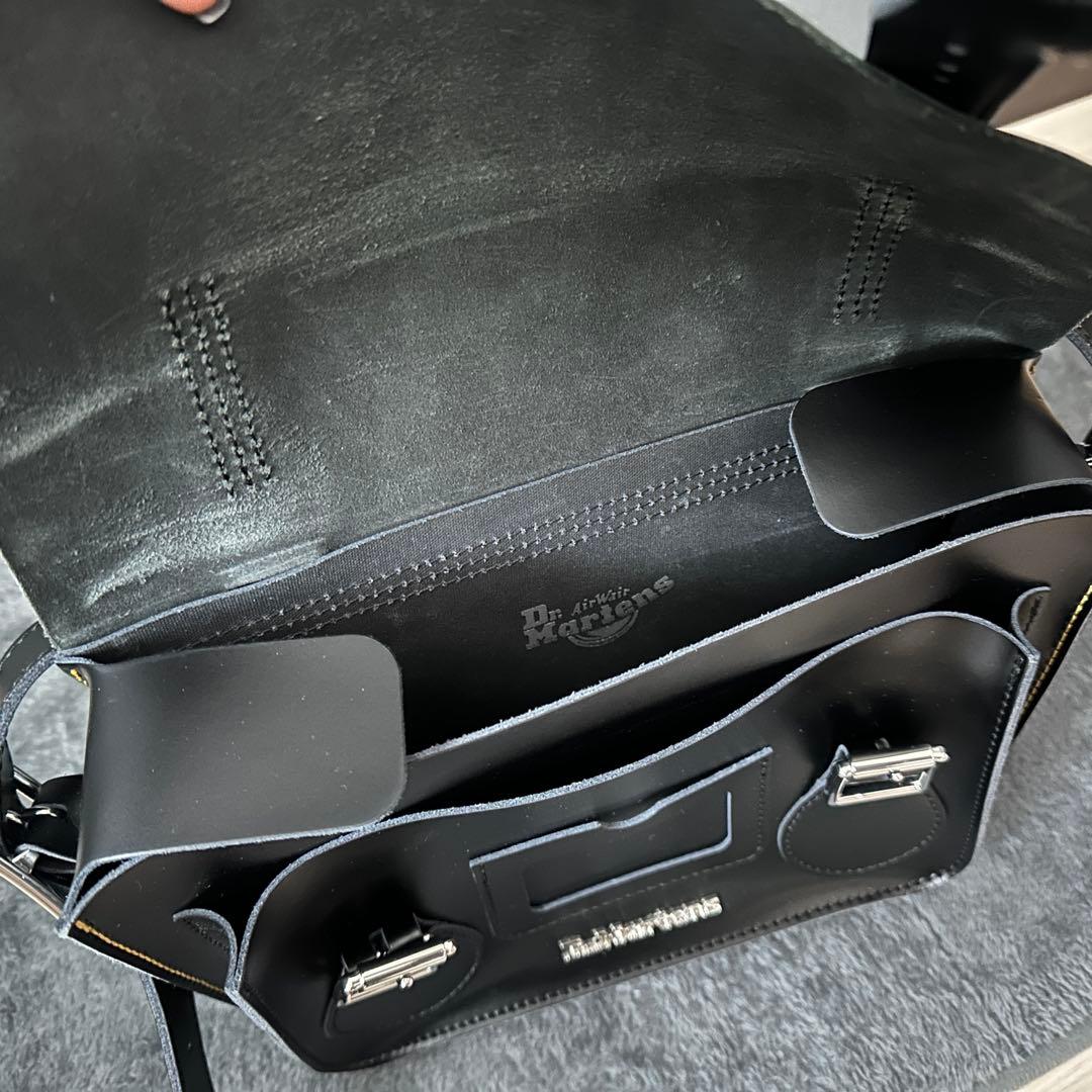 Dr.martens サッチェルバッグ　11インチ