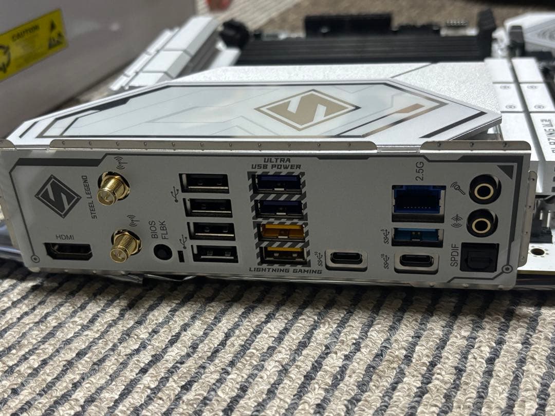 ASRock B850 STEEL LEGEND WiFi マザーボード