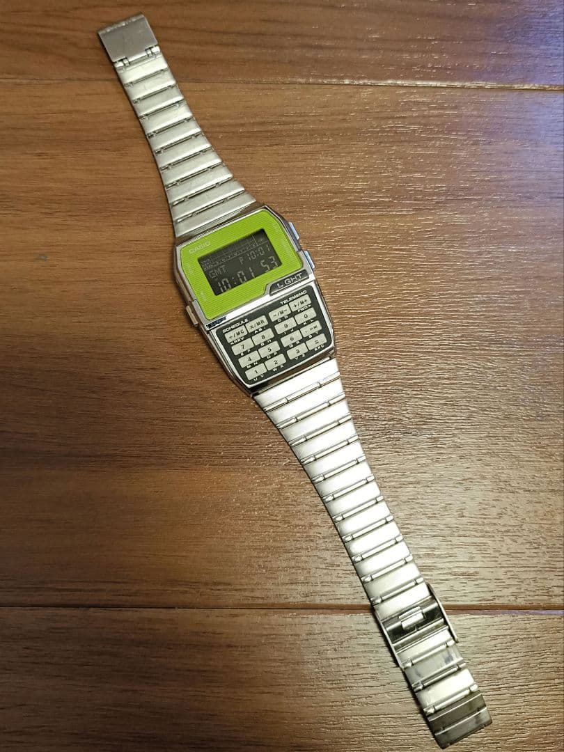 CASIO DATA BANK データバンク反転液晶　デジタル腕時計