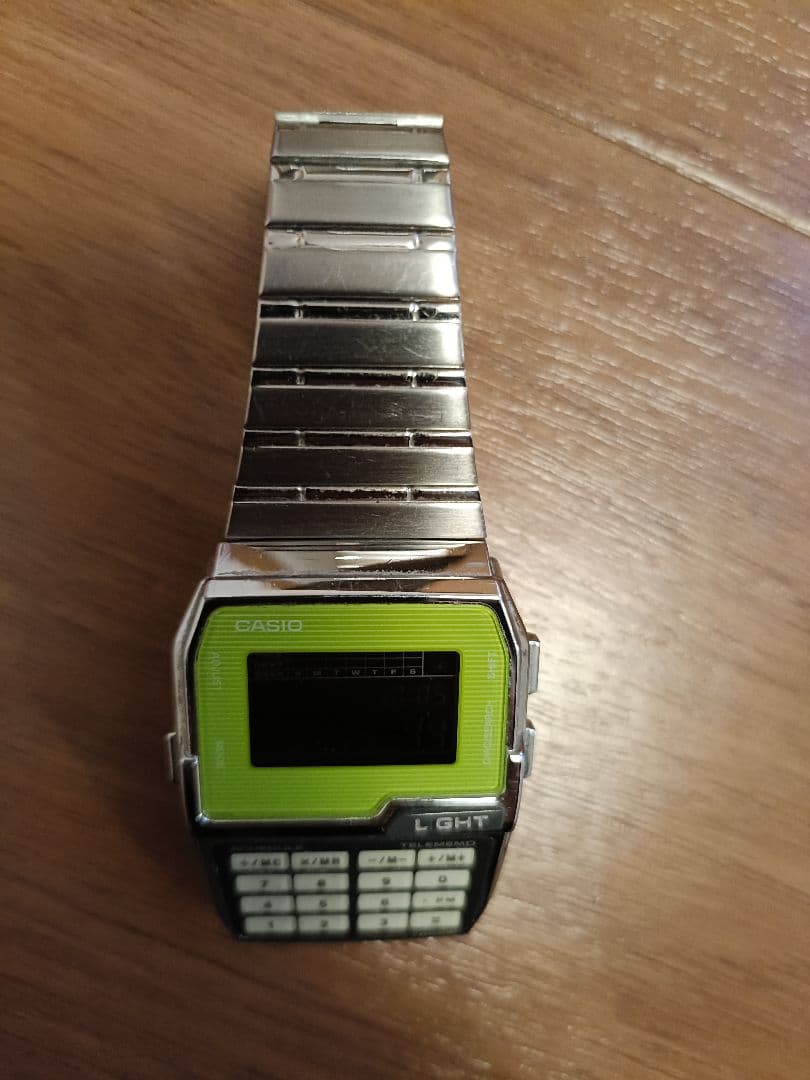 CASIO DATA BANK データバンク反転液晶　デジタル腕時計