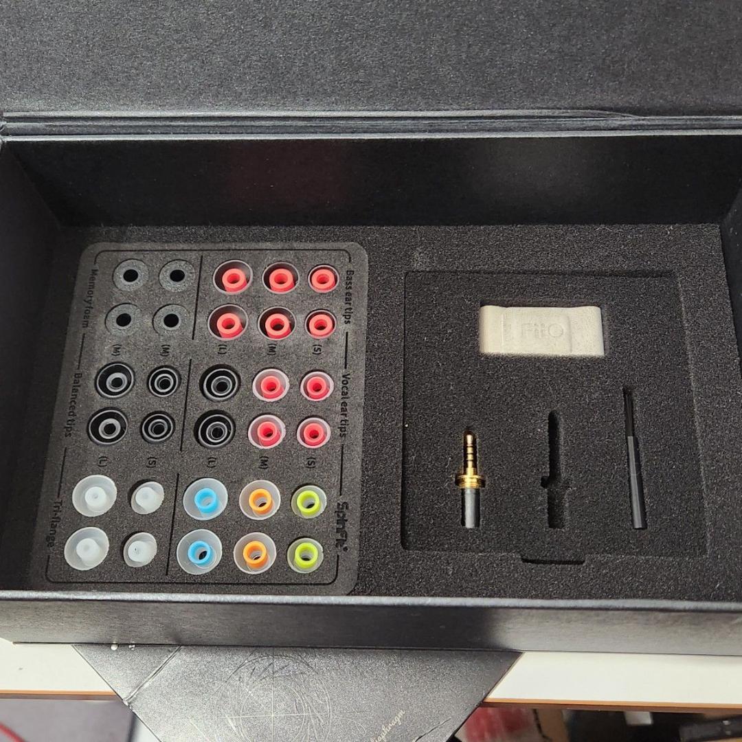 Fiio FD7 有線イヤホン ベリリウム振動板搭載