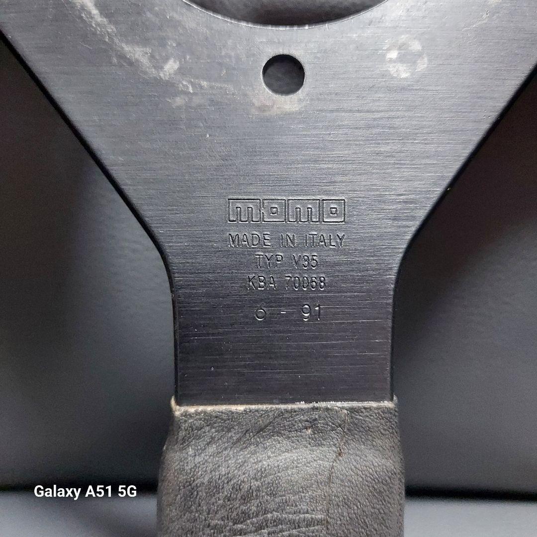 MOMO ステアリング 3スポーク ブラック