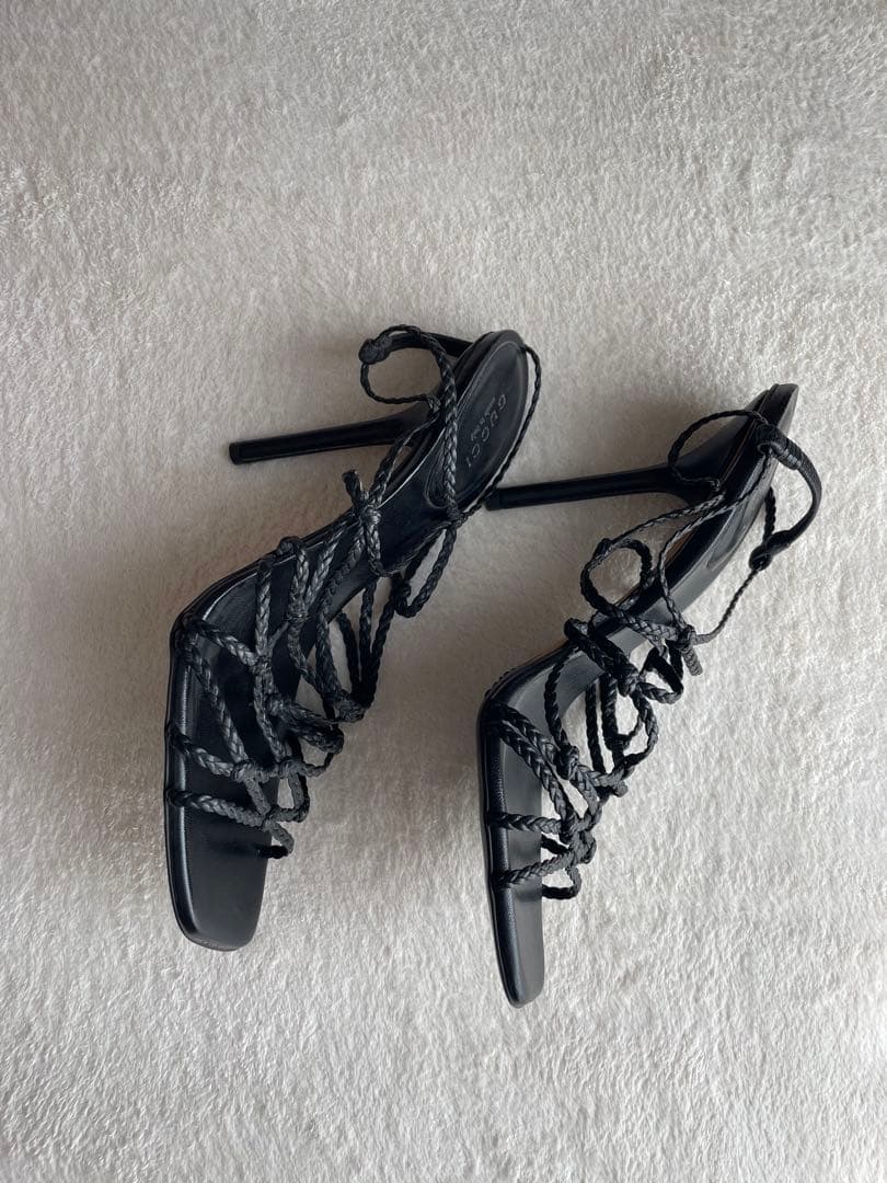 GUCCI ブラック ストラップサンダル 高ヒール 箱付き