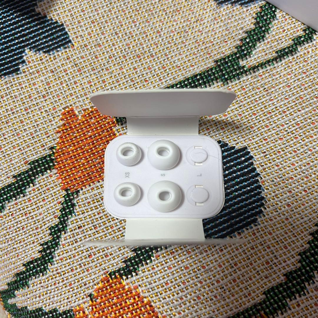 早い者勝ち‼️AirPodsホワイト⚠︎送料別