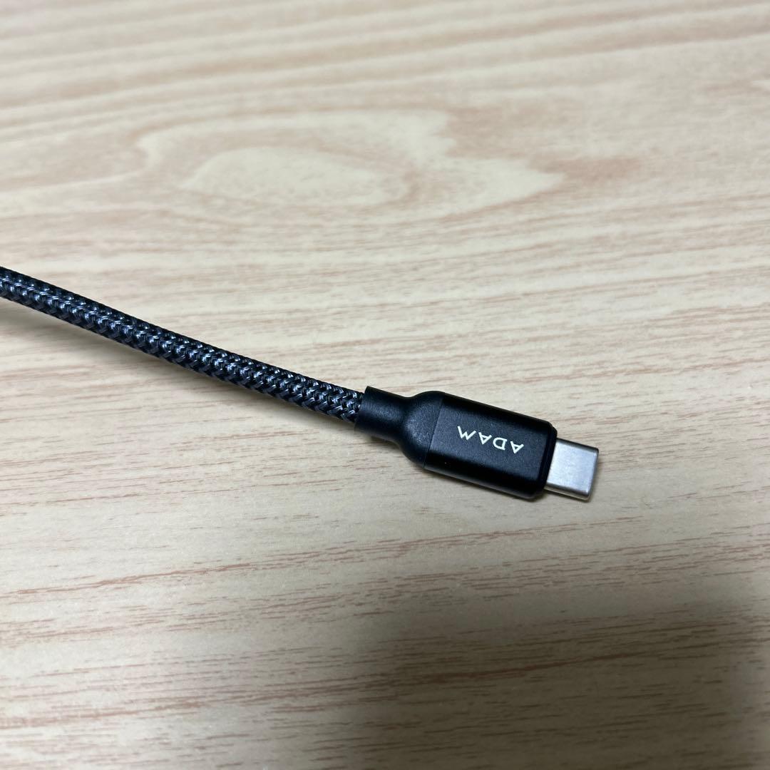 ADAM elements USB-C ドックステーション