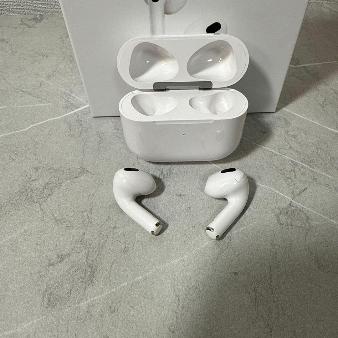 Apple AirPods 第3世代 本体 箱・付属品付き