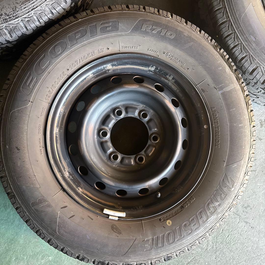 ハイエース　アルミ＆タイヤセット　195 80R 15 107 105N LT