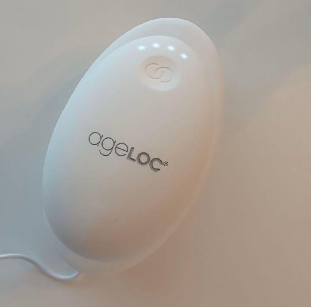 ウェルスパiO ageLOC 美顔器 USB充電式 ホワイト