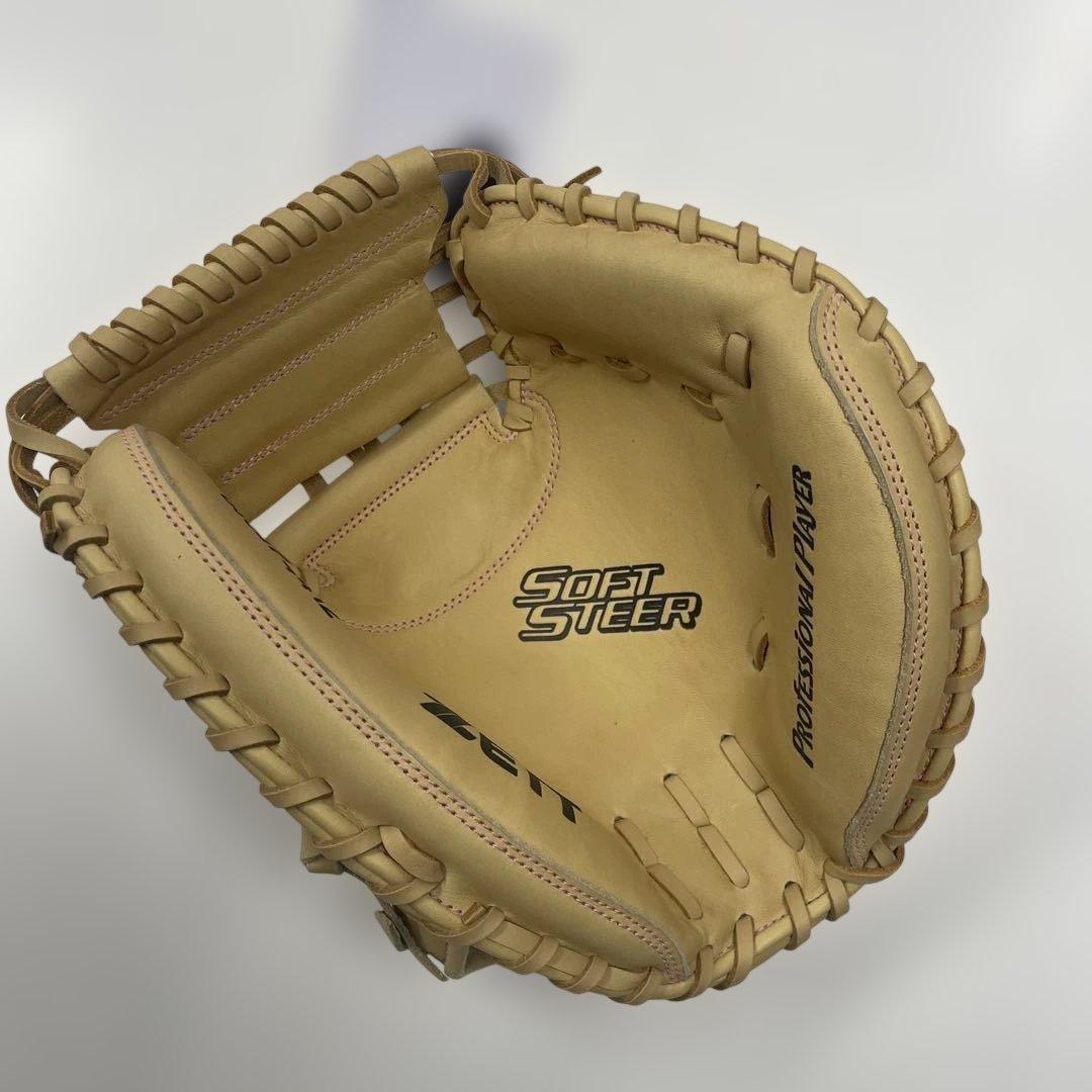 ひ*ろ様 新品 ゼット 少年軟式用キャッチャーミット(BJCB74412) 右投