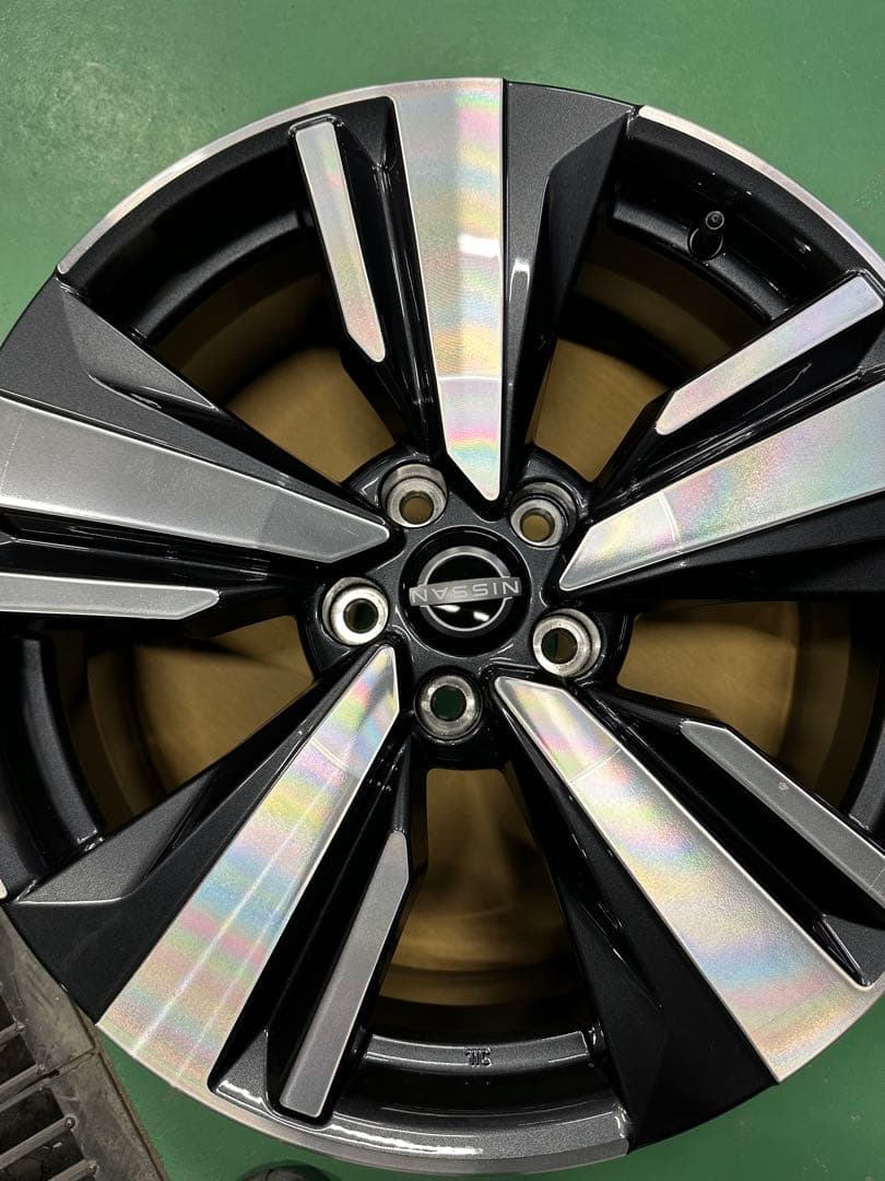 日産　エクストレイル19インチ 純正ホイール 新車外し　日産T33G4本セット