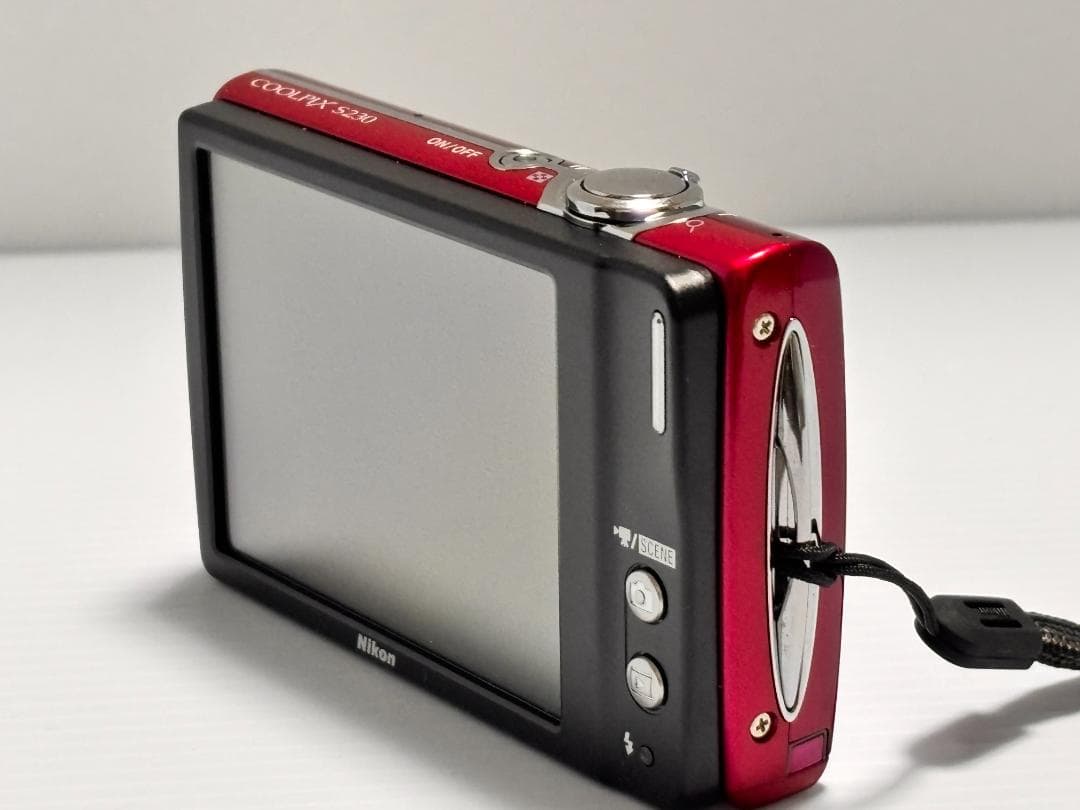 極美品 Nikon ニコン COOLPIX S230 ローズレッド 箱 付属品