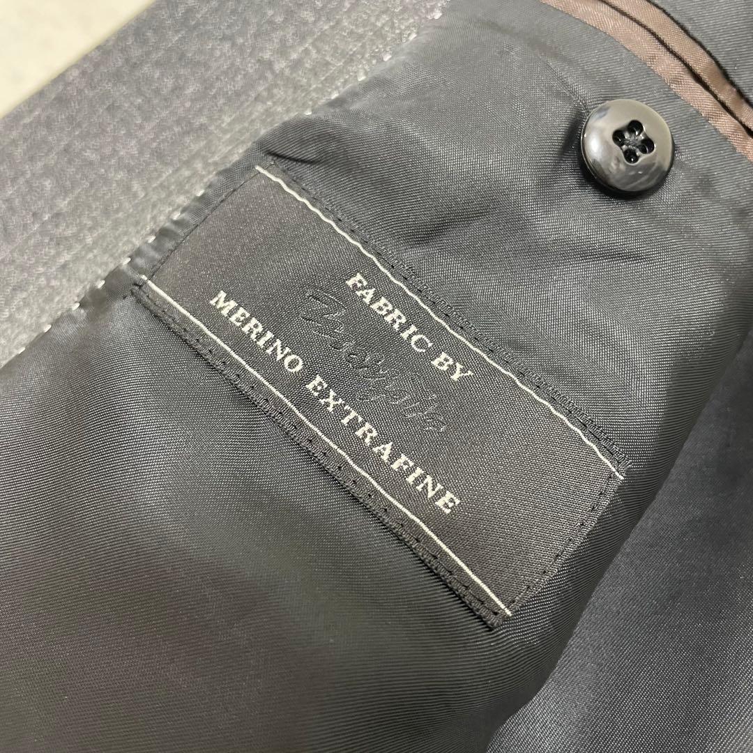 【美品】高級イタリア生地 マルゾット 3ピース スーツ セットアップ グレー L