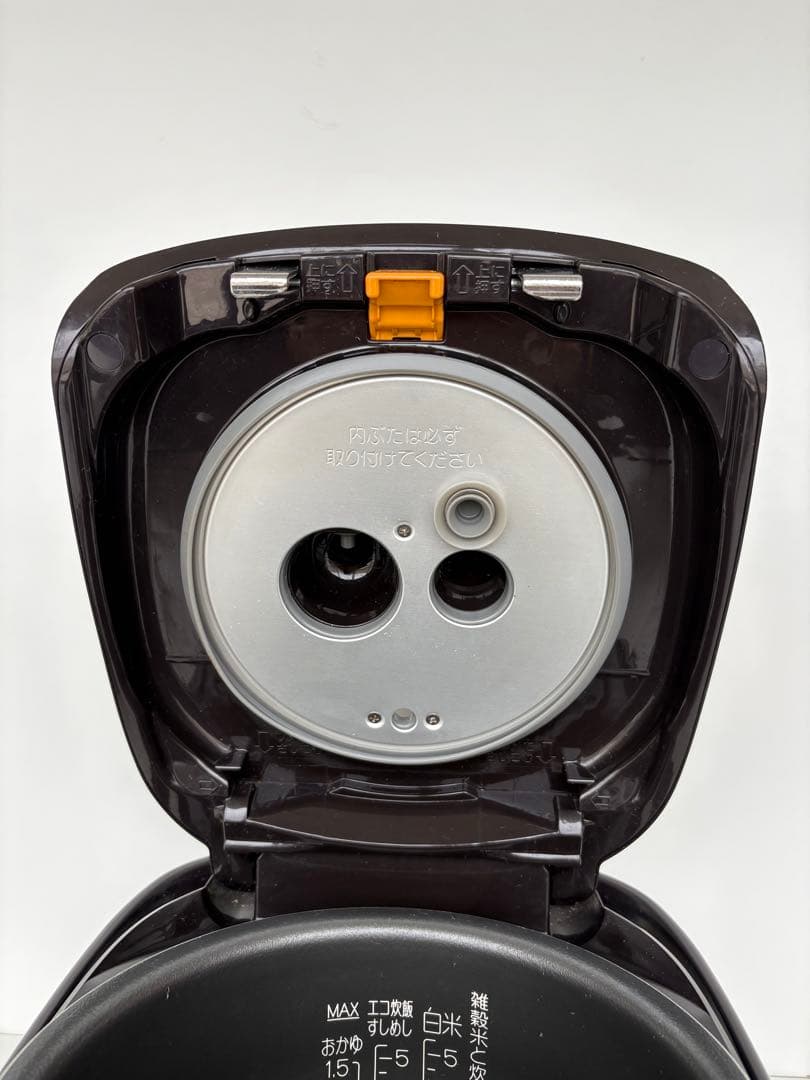 ZOJIRUSHI 象印 5.5合 極め炊き圧力IH炊飯器 NP-ZG10A