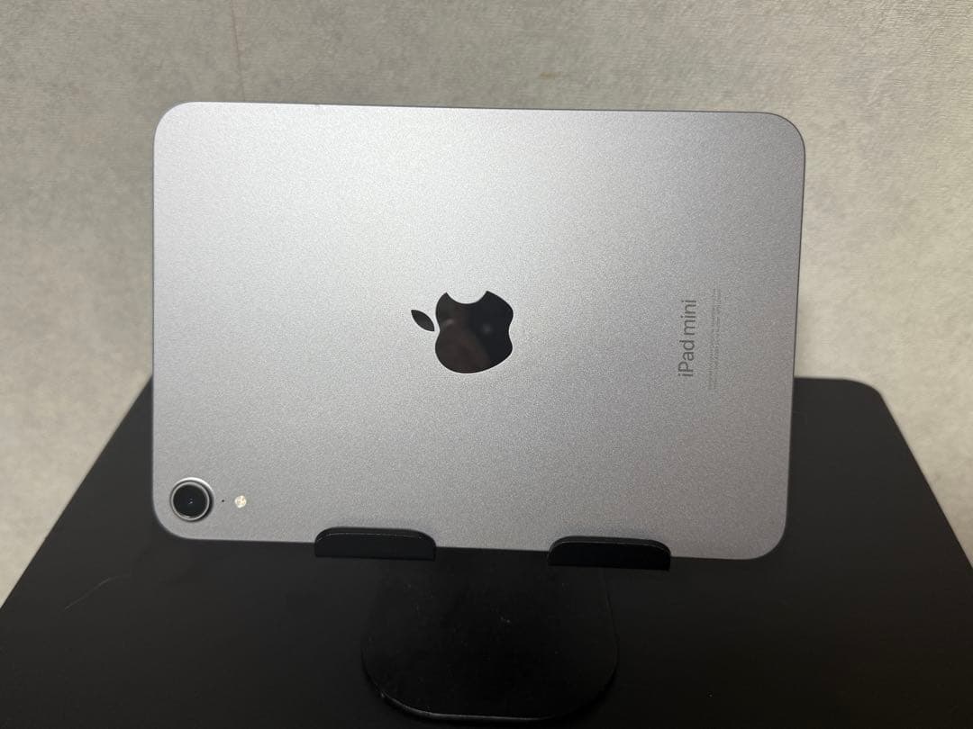 《未使用に近い》Apple iPad mini 7シルバー 本体