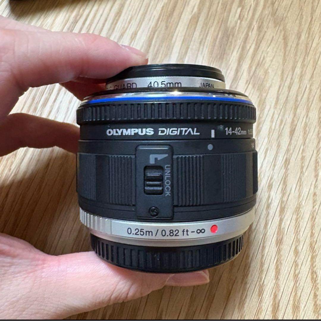 オリンパス　OLYMPUS PEN E-P1 ミラーレス一眼　レンズセット　本体