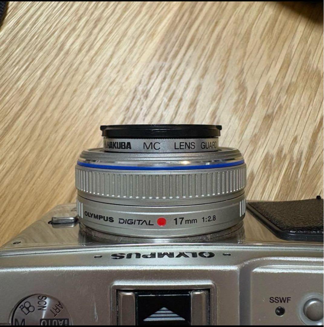オリンパス　OLYMPUS PEN E-P1 ミラーレス一眼　レンズセット　本体